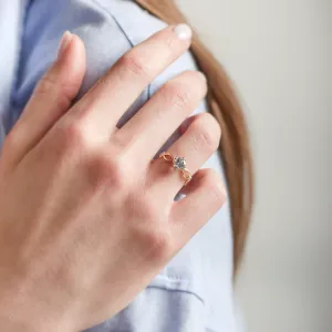 Gold ring with aquamarine and diamonds QUEEN Thumbnail