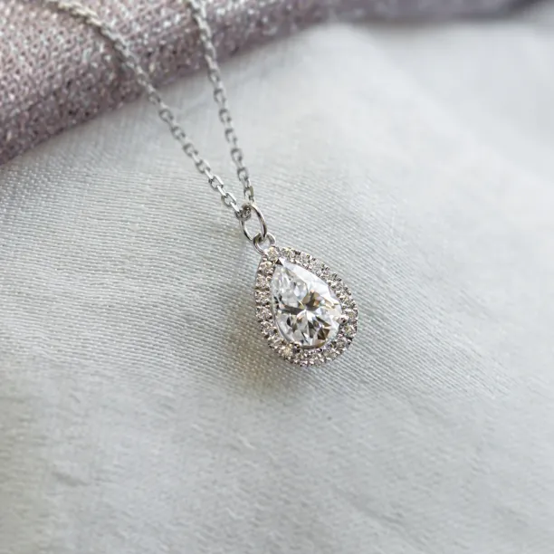 Gold halo pendant GLORIA Image