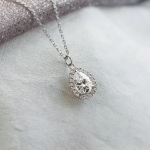 Gold halo pendant GLORIA Thumbnail