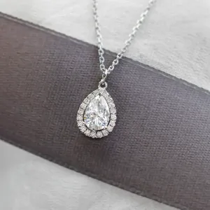 Gold halo pendant GLORIA