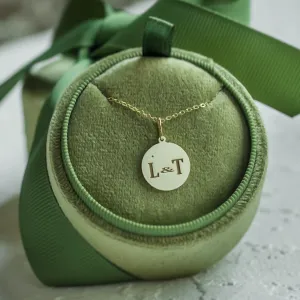 Gold pendant with a compass and a diamond MAP Thumbnail