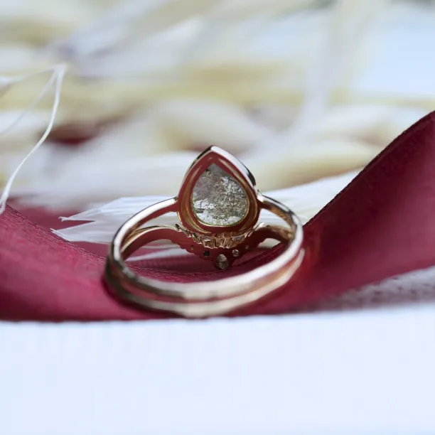 Gold set rings with salt and pepper diamonds PAULA Image
