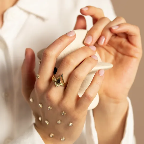 Set of three gold rings with classic and salt and pepper diamonds DIVINE Image