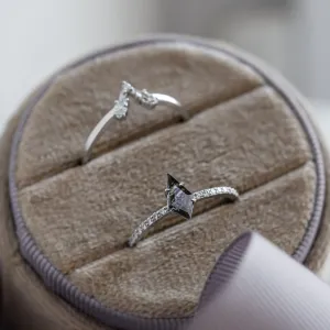 Set of gold rings with salt and pepper diamond ZEQUIN Thumbnail