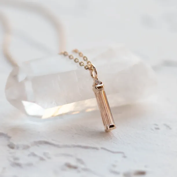 Moissanite and diamond minimalist pendant FELICE Image