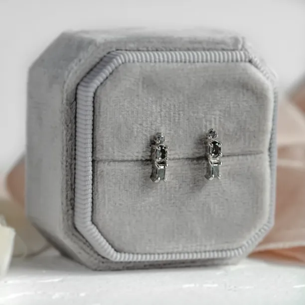 Unusual earrings with salt and pepper diamonds TRIPLE Image