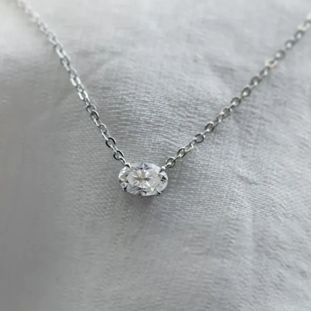Gold necklace with oval moissanite ARIA Image