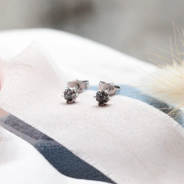Stud earrings with hexagon salt and pepper diamonds STELLEX Image