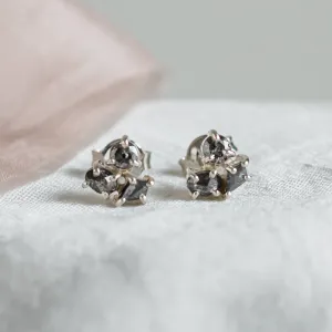 Cluster earrings with salt and pepper diamonds GRAPPOLO Thumbnail