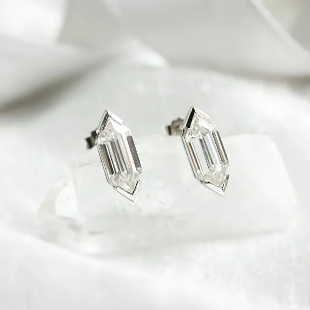 Geometric moissanite earrings SERENA Image