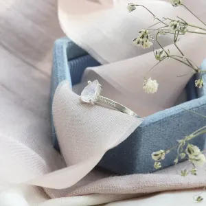 Gold ring with moonstone and diamonds ROXANE Thumbnail