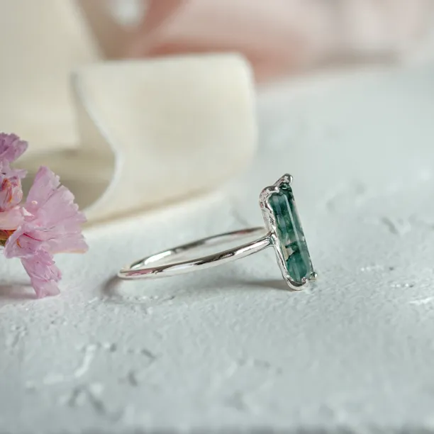 Ring with baguette moss agate ALVA Image
