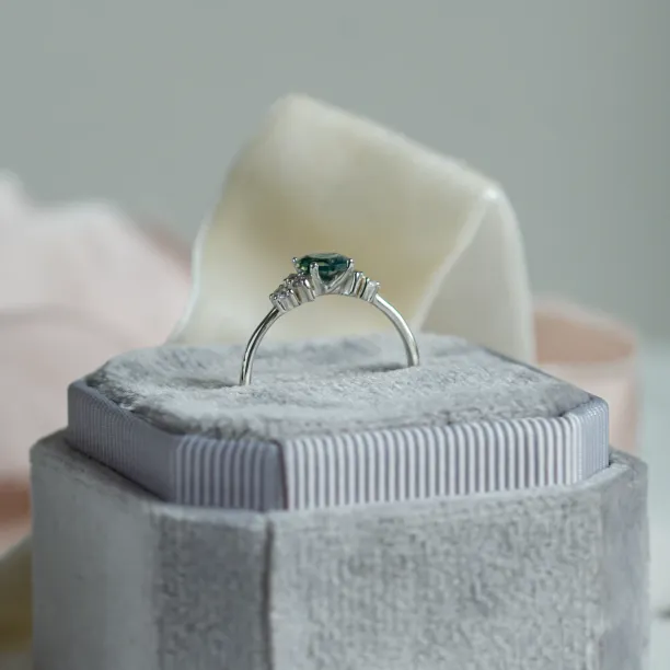 Gold moss agate ring with diamonds EDDIE Image