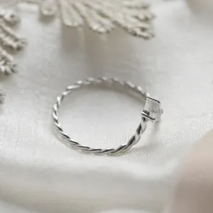 V stacker ring with kite salt and pepper diamond NIAM Thumbnail