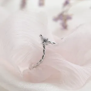 V stacker ring with kite salt and pepper diamond NIAM Thumbnail