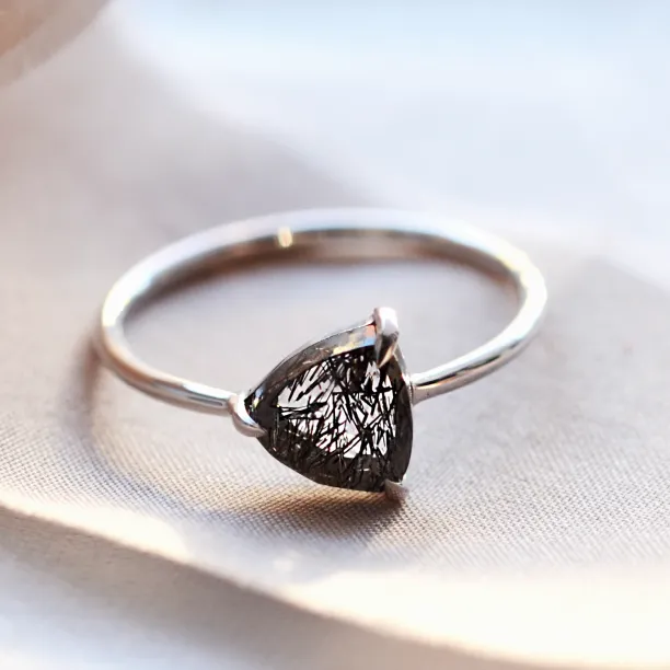 Minimalist rutilated quartz ring TRIGLAV Image