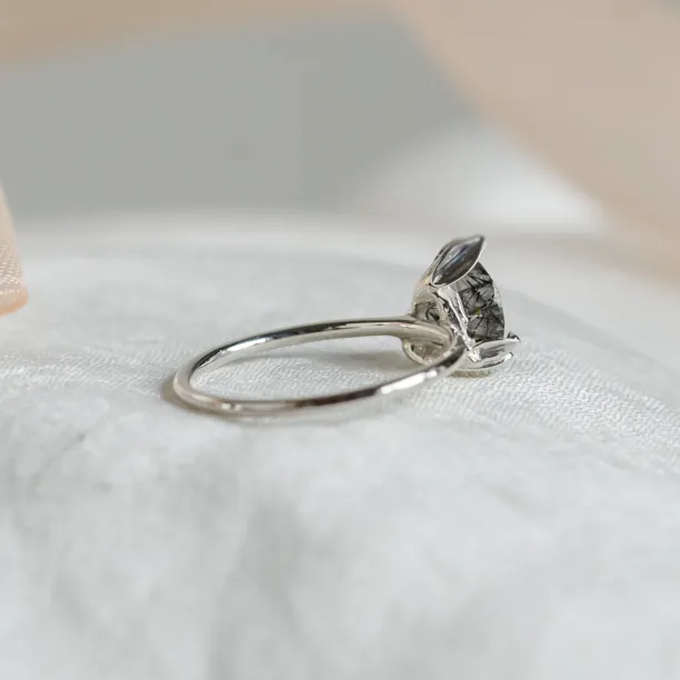 Organic ring with rutilated quartz ODIN Image