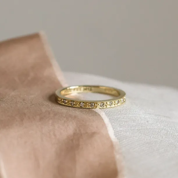 Vintage eternity lab-grown diamond ring HELENE Image