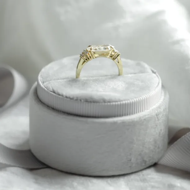 East west hexagon moissanite ring ASTRID Image