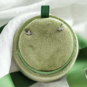 Minimalist gold earrings with diamonds in cluster setting STEPH Thumbnail