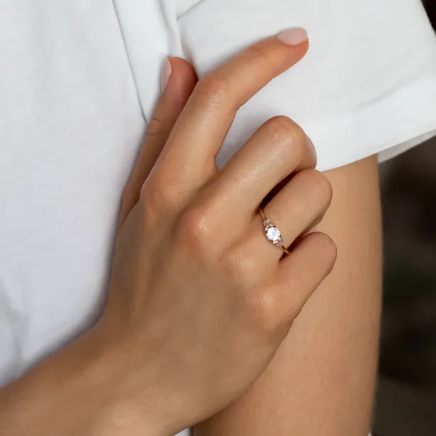 Gold engagement ring with moonstone DARLEEN Image