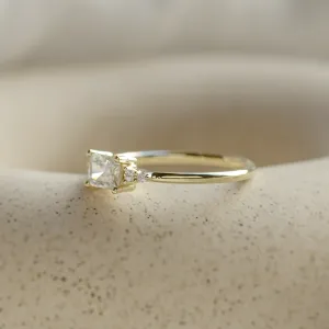 Original engagement ring with moissanite GLOW Thumbnail