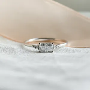 Original engagement ring with moissanite GLOW Thumbnail