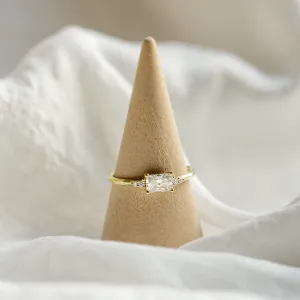 Original engagement ring with moissanite GLOW Thumbnail