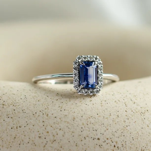 Unique teal sapphire and diamond engagement ring LEAR Image
