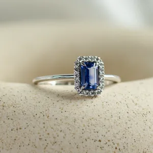 Unique teal sapphire and diamond engagement ring LEAR Thumbnail