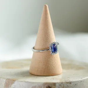 Unique teal sapphire and diamond engagement ring LEAR Thumbnail