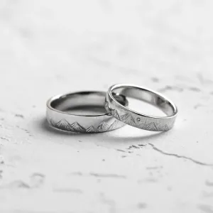 Wedding bands with mountains engraving and diamond HIKE