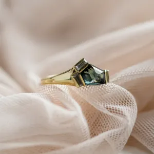 Original ring with asymmetric sapphire and baguette moissanites AGATHA Thumbnail