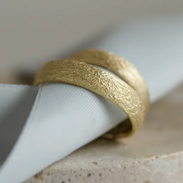 Wedding rings with unusual surface MARTAS Image