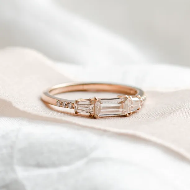 Gold ring in art deco style with moissanites SPENCER Image