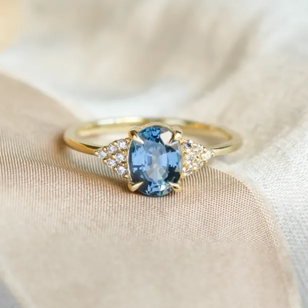 Blue sapphire and diamond engagement ring STEFANIE Image
