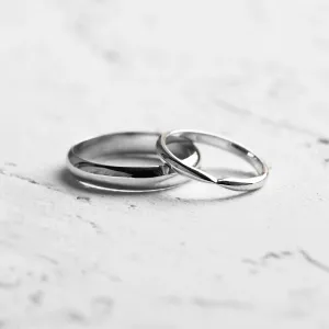Gold wedding rings with bow tie shape LALI