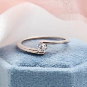 Original engagement ring with diamond HELSE