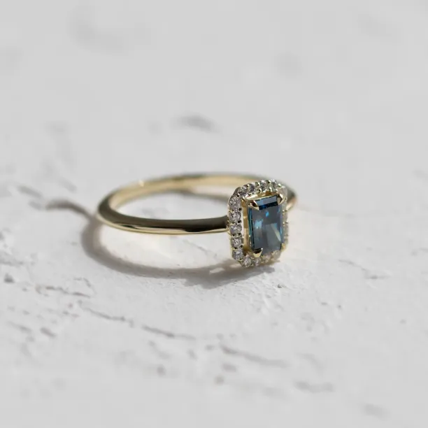 Radiant cut lab grown diamond ring MILLIE Image