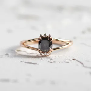 Unique salt and pepper and natural diamond ring SALOMINA Thumbnail
