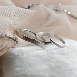 Elegant curved wedding rings SHIRIN Thumbnail