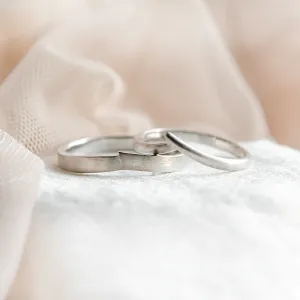 Elegant curved wedding rings SHIRIN