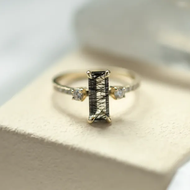 Gold ring with rutilated quartz and diamonds LIAM Image