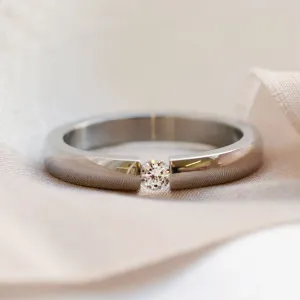 Gold diamond tension ring NOVIK