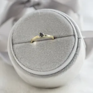 Gold ring in tree bark shape with salt and pepper diamond SALTY Thumbnail