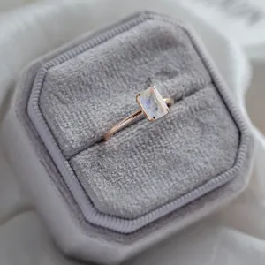 Engagement ring with moonstone TATIANA Thumbnail