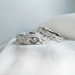Original wedding rings with organic structure ANJA Thumbnail