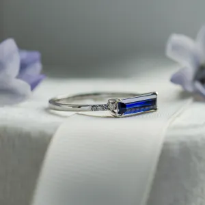Gold ring with baguette blue lab grown sapphire and diamonds ODETA Thumbnail