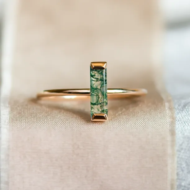 Minimalist moss agate ring HERMIONE Image