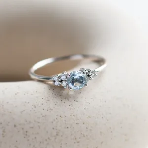 Dainty round aquamarine ring gold AZZURRO Thumbnail